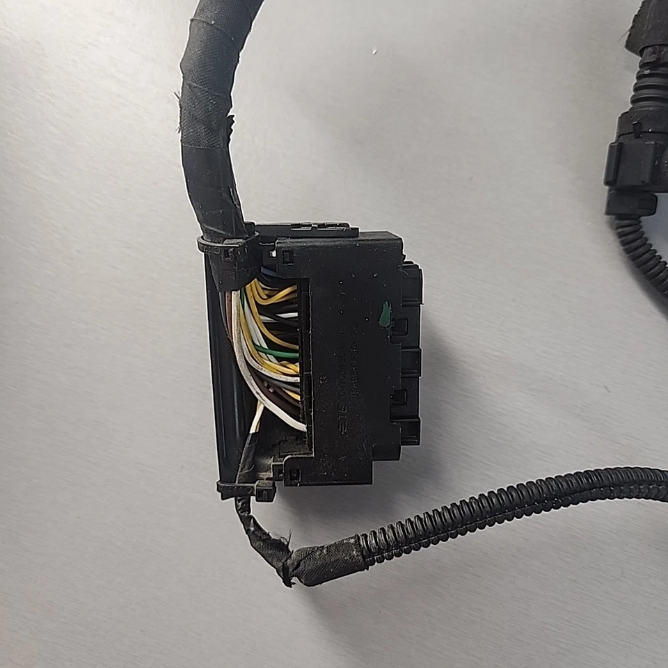 BMW F23 220i F20 F21 F30 F31 Wiring Motor Sensor Technology Module 2 7641661 843 - Image 2 of 4