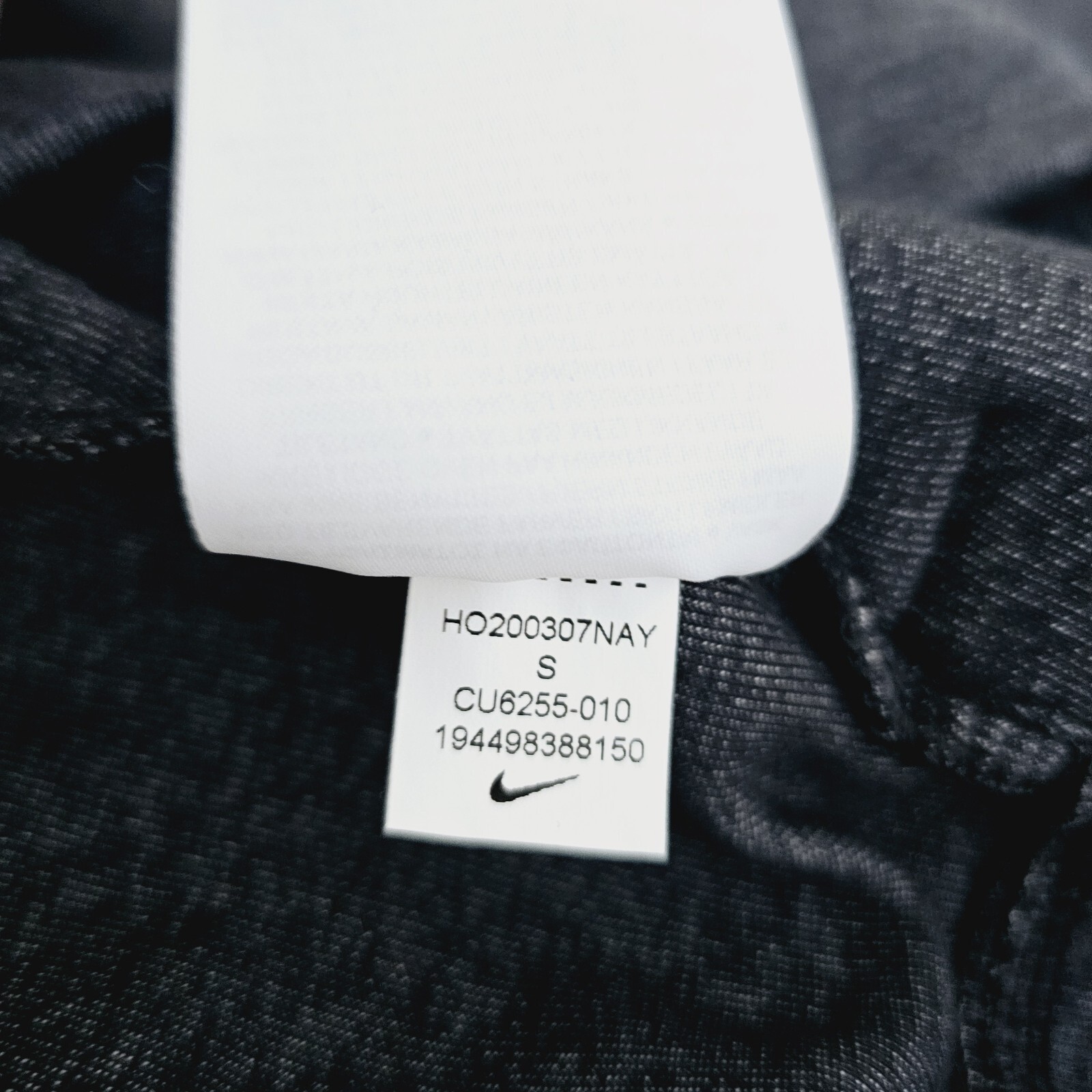 Nike Mens Yoga Long Sleeve Funnel Neck Top CU6255-010 Size Small Dark Grey thumbnail 9