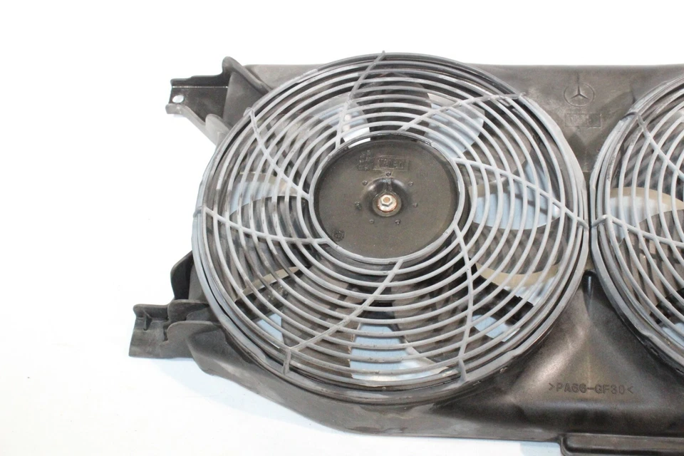 Mercedes-Benz ML320 2002 ventilador de radiador y montaje de cubierta L1754  Foto 4 de 4