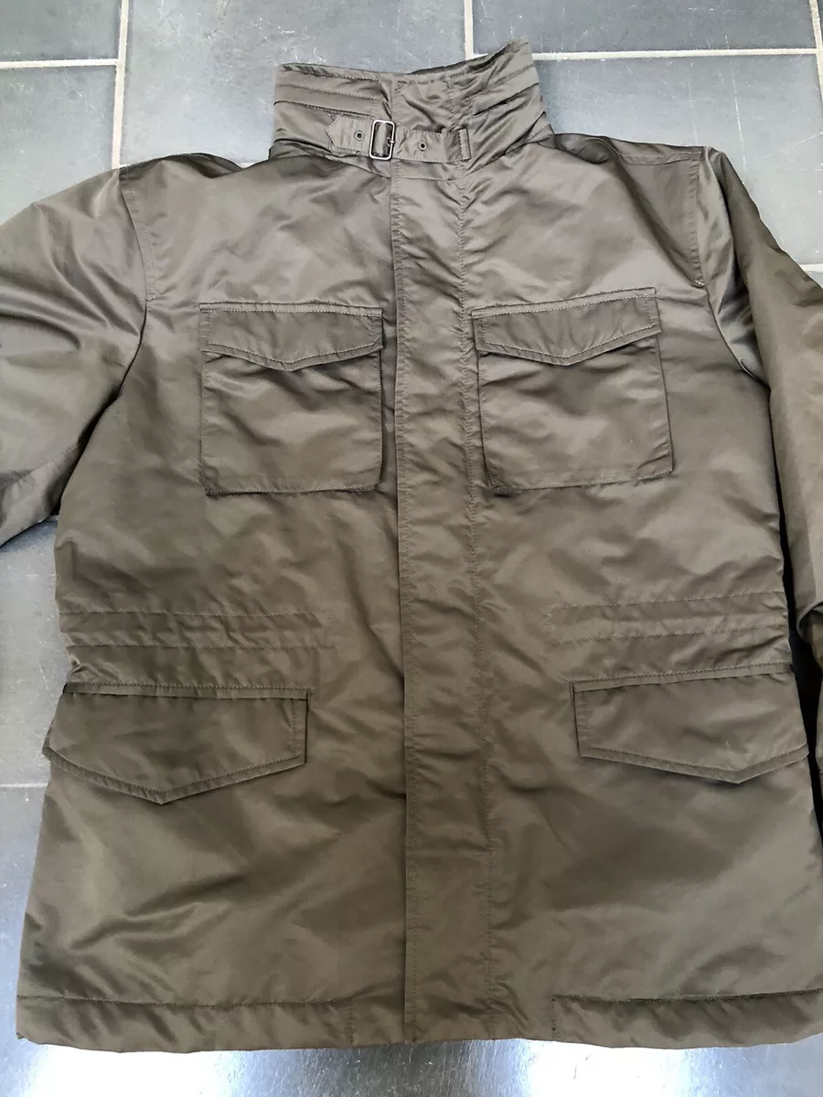 Uniqlo air 2025 tech jacket