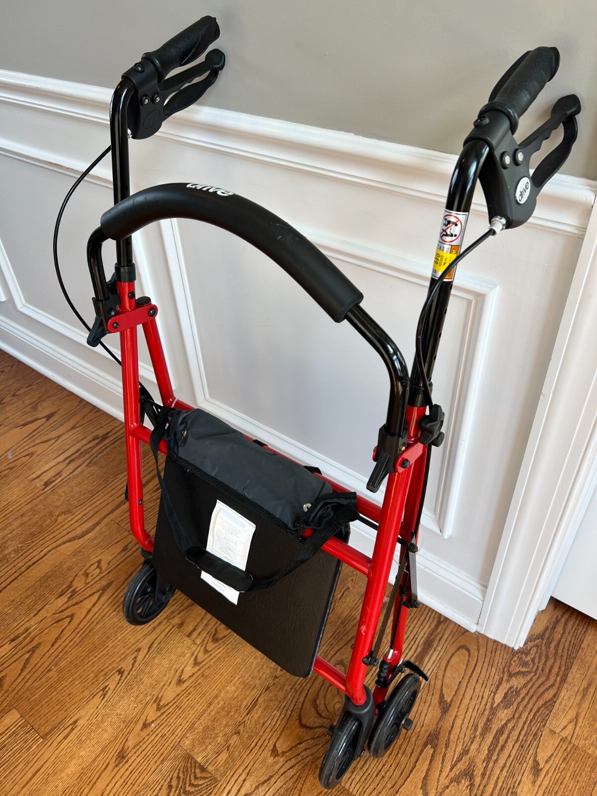 Drive medical HX5 9JP Walker / Rollator (red, foldable) 822383233222 eBay