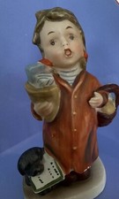 Vintage 1950's  Mother's Helper - NAPCO Figurine AH1M -Girl With Dig