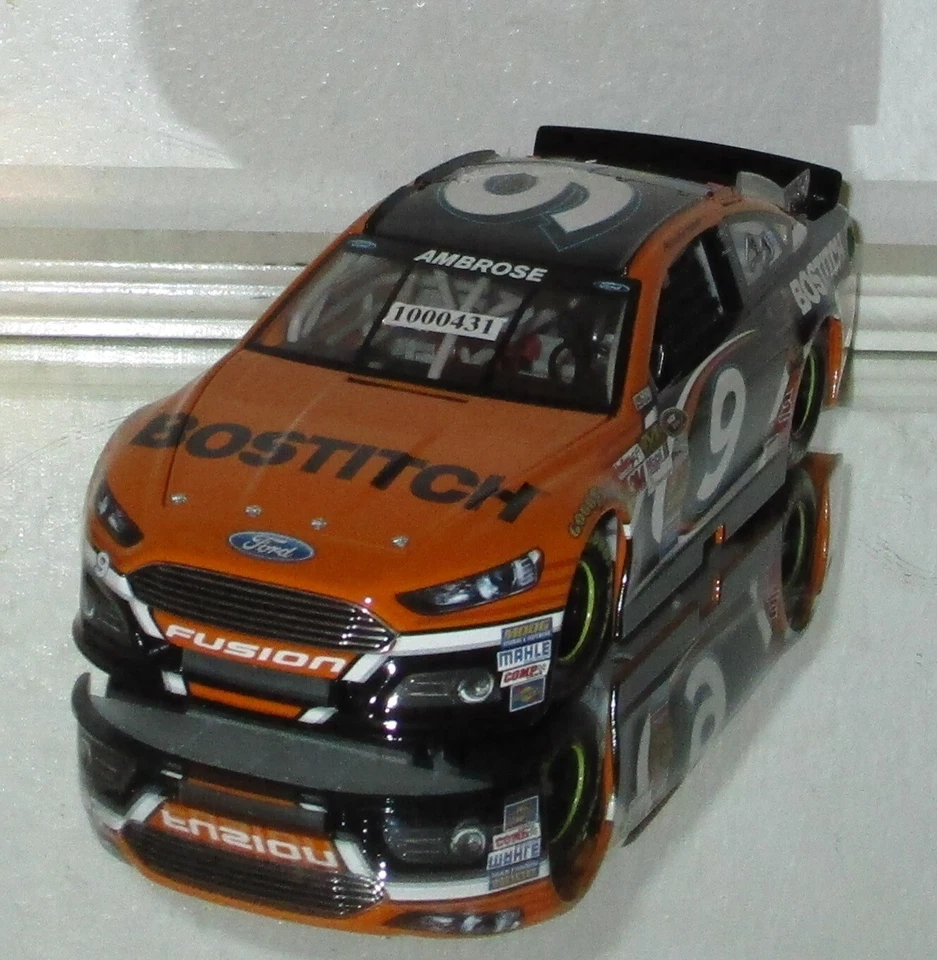 Prototipo de coche Bostich 2013 Marcos Ambrose #9 impresionante raro Foto 2 de 4