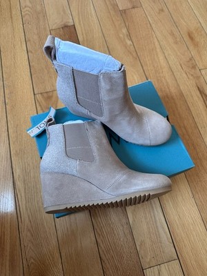 TOMS Women's US 7 EU 37.5 Bailey Ankle Boots Warm Taupe Suede Winter Woven