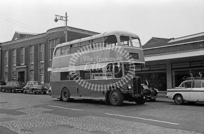 FOTO Culling, Claxton AEC Regent III Weymann FOS JUO 563 at Norwich, Ber Street