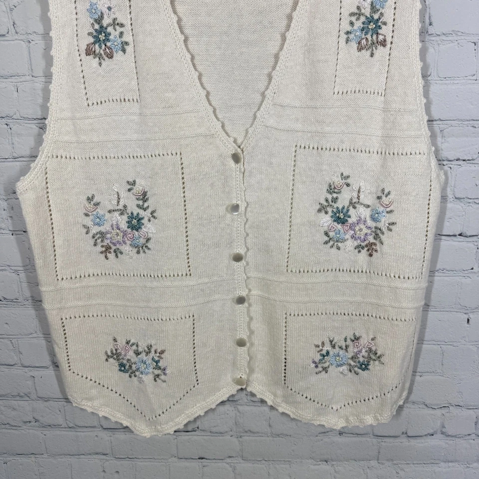 Chaleco Suéter Blair Vintage 2XL Blanco Bordado Floral Cuentas Cottage Granny Chic Foto 4 de 4