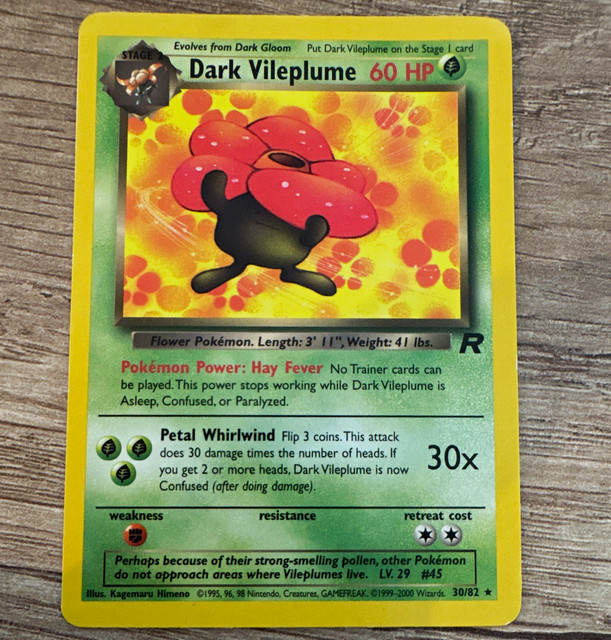 Dark Vileplume #30 (Team Rocket (2000))