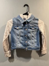 Girls Cat & Jack Jacket Size Medium 7/8  With Snap Buttons
