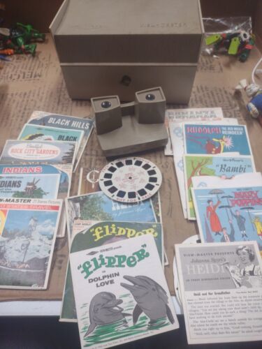 Vintage Sawyer View Master With Case And Reels Bambi Mary Poppins Bonanza - Picture 1 of 18