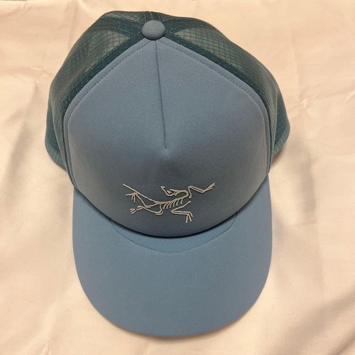 Arc'Teryx Men Arc Teryx Mesh Cap Limited Edition Collection Piece with Technical