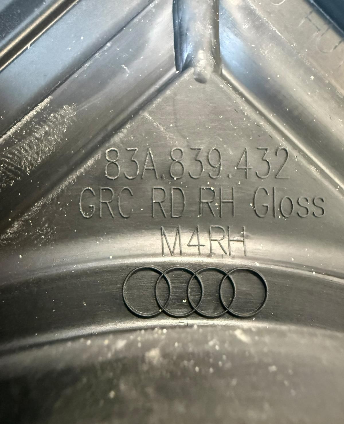 2019-2024 AUDI Q3 REAR RIGHT PASS SIDE DOOR WINDOW GLASS CHANEL SEAL OEM thumbnail 7