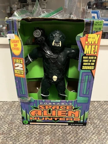 * TRENDMASTERS 1994 POSEABLE SPACE ALIEN HUNTERS ACTION FIGURE *FW