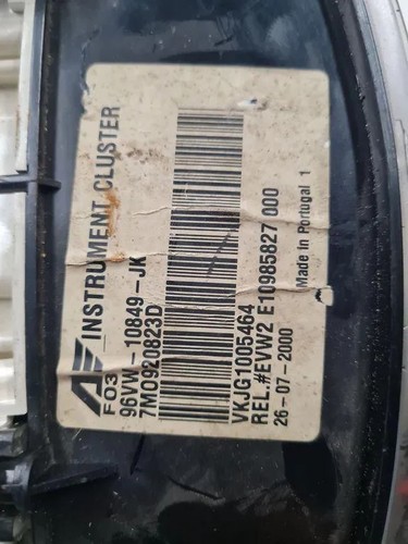 VW SHARAN 7M8, 7M9, 7M6 Kombiinstrument 7M0920823D 2.00 Petrol 85kw 33280429