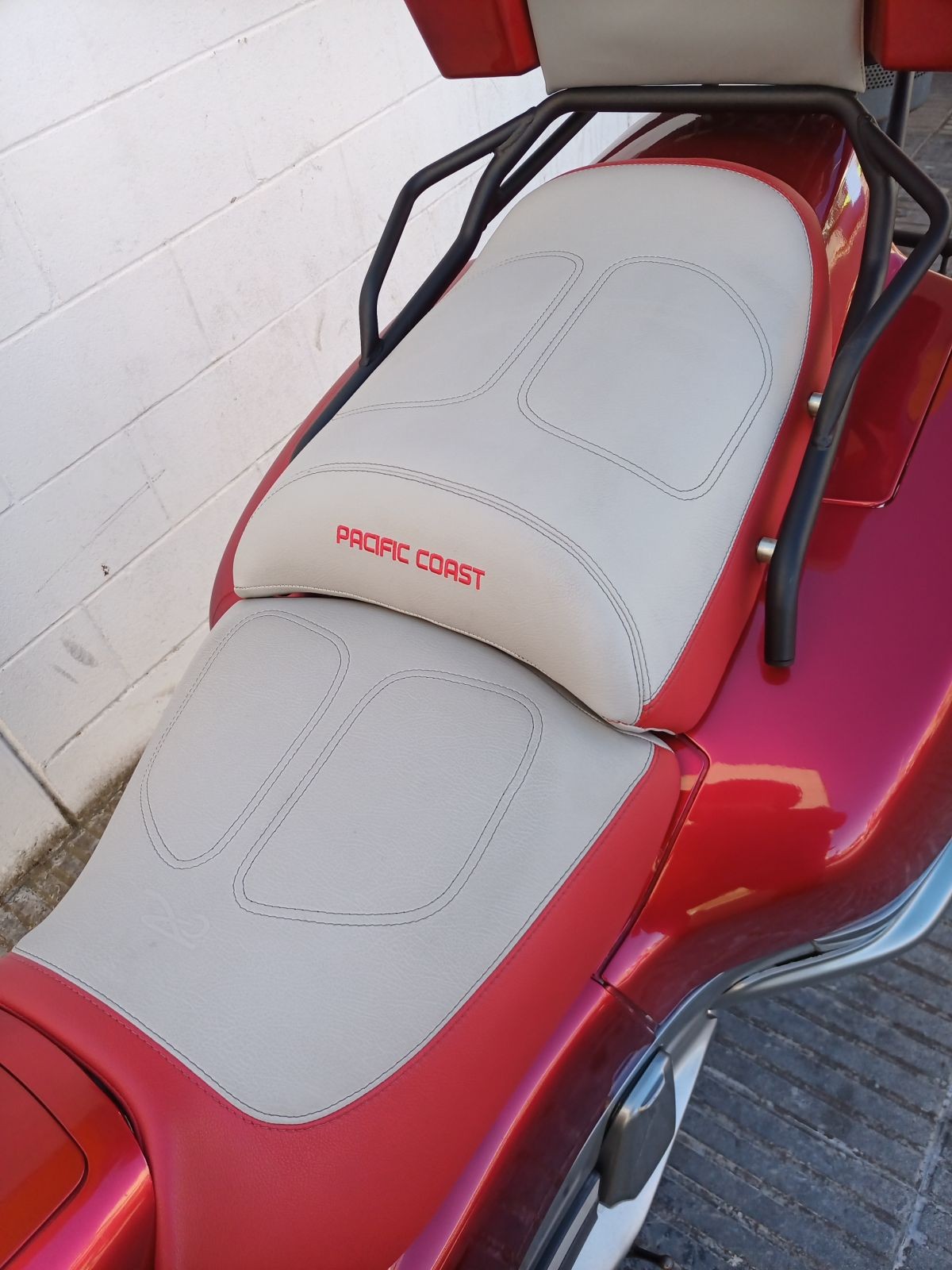 Housse de selle Honda PC800 Pacific Coast pour roadtrip et duo