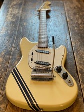 Fender Mustang 1973 Competition RI Vintage White w/ Matching Headstock MIJ 2010