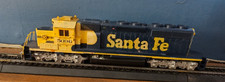 HO scale Athearn Santa Fe SD40-2 Diesel Locom...