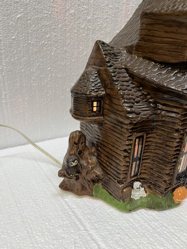 Vintage Ceramic Large Flashing Lights Haunted House 11x11” - Picture 8 of 20