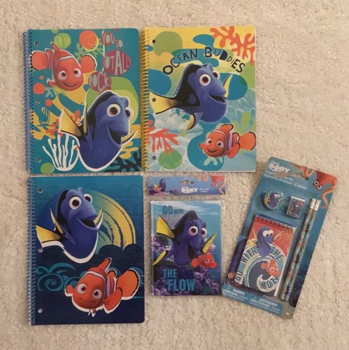 Disney Pixar Alla ricerca di Dory (3) quaderni/(1) diario Dory/set cancelleria 5 pezzi