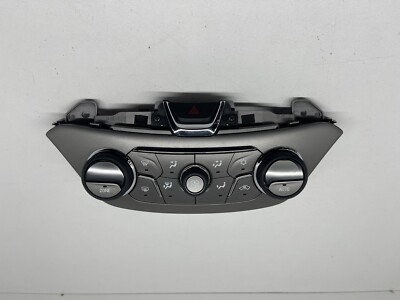 Holden VF WN Commodore Caprice NO CD Heater Control Switch Button Panel 25