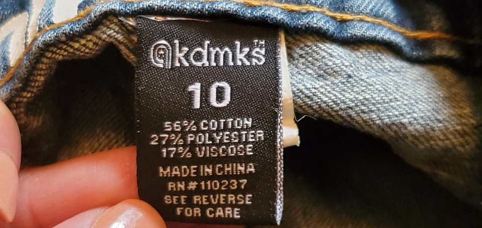 Pantalones de mezclilla Akademiks niñas talla 10 azul pierna recta camuflaje parche retazos desgastados Foto 4 de 4