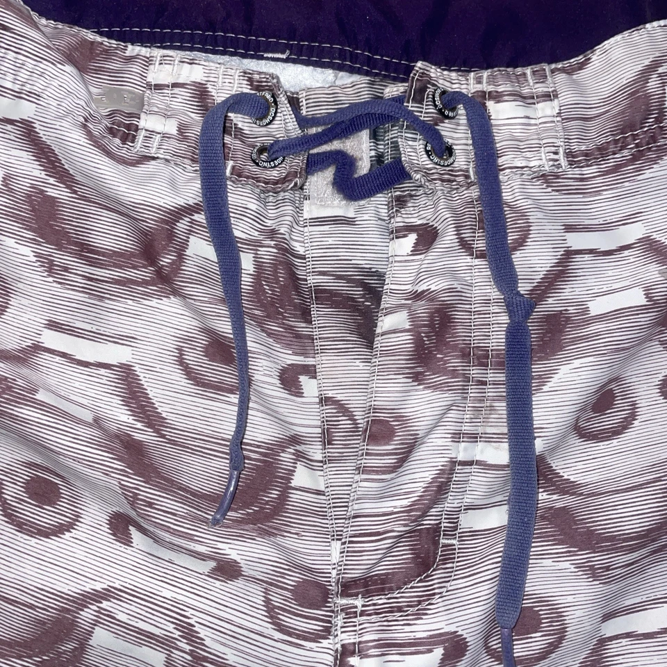 Boardshorts DC talla 33 Y2K AOP Foto 4 de 4