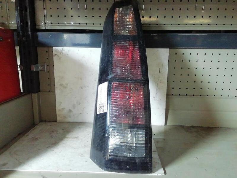 【中古】Replacement Lamp EMP97H Amazon.com: Advanced Lamps™ Lamp & Housing for The Epson Powerlite