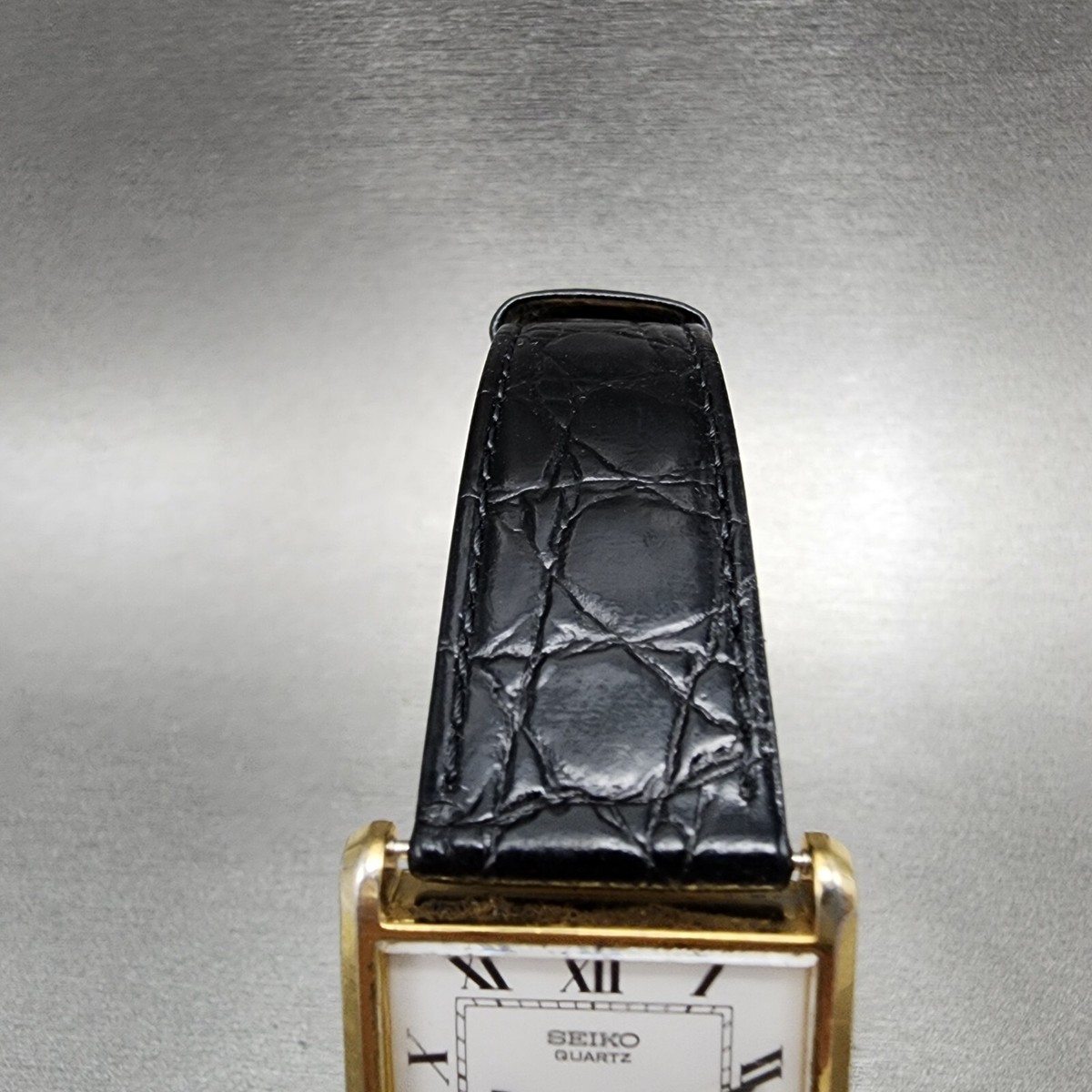 Seiko Tank Watch Men 26mm White Dial Gold Tone Rectangle