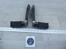 1986 Yamaha YX600 Radian Y20740) left and right rear foot pegs set 