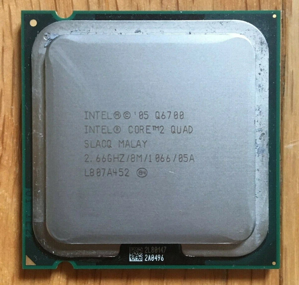 Intel Core 2 Quad Q6700 Processor 2.66GHz  LGA 775/Socket T CPU 105W 1066MHz - Image 2 of 4