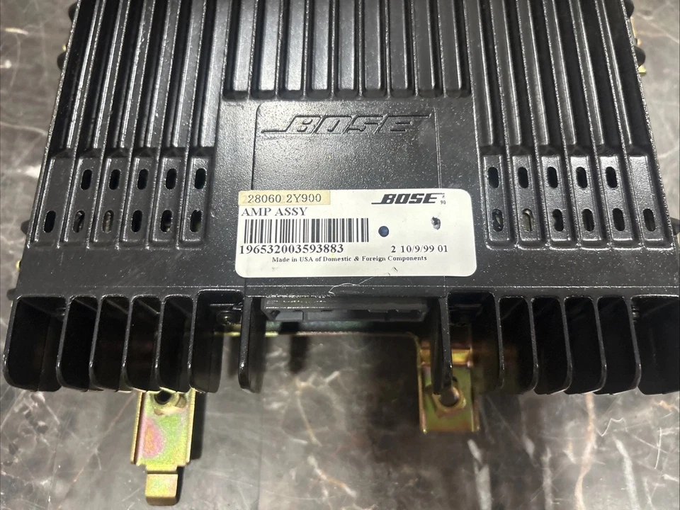 AMPLIFICADOR Infiniti I30 Máxima 2000 00 2001 01 280602Y900 Foto 2 de 4