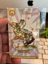 Disneyland Paris DLP Music Festival Pin - Donald & Daisy