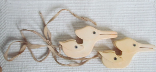 Vintage 1940-50 Plastic Baby Blanket Duck Clips w/ Adjustable Lock Lever pair
