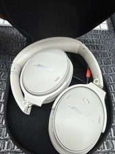 Bose QuietComfort Wireless Noise Cancelling Bluetooth Headphones Moonstone Blue