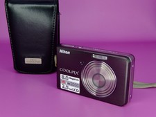 EXC  Nikon Coolpix S520 8.0MP 3x Zoom Compact Digital Camera w/ Case READ 