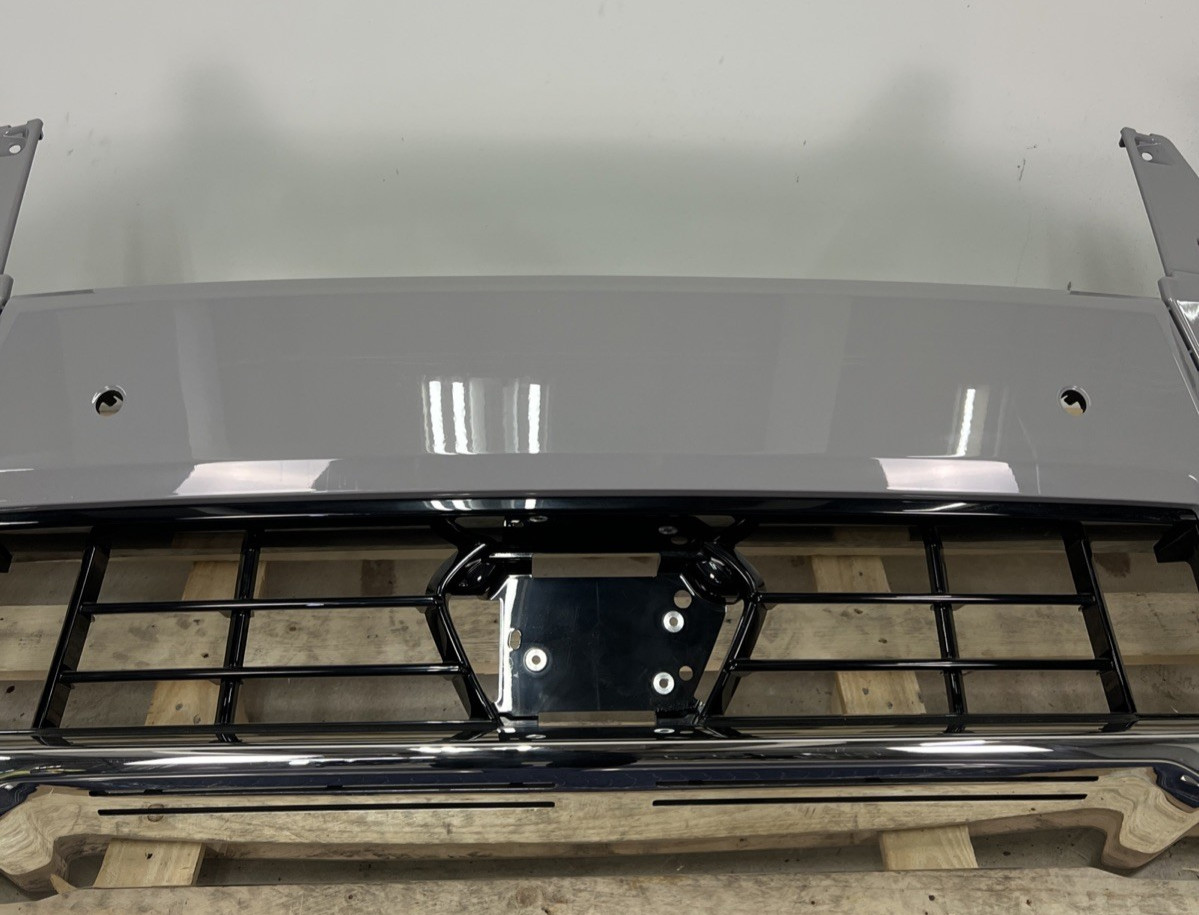 ROLLS ROYCE CULLINAN FRONT BUMPER 2025 2026 51115A558B9 GRAY OEM