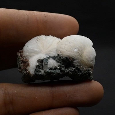New find : Mordenite on matrix (Nonprecious natural stone)   # 4412