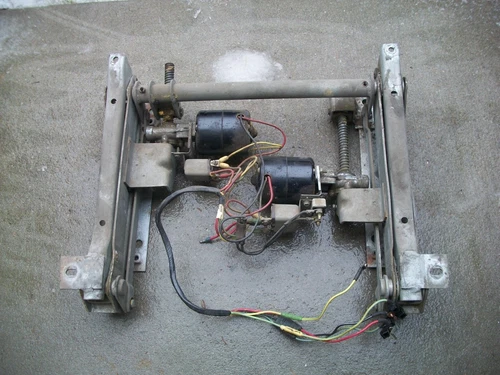 1958-1960 Ford Thunderbird RARE Nice Driver's Side Power Bucket Seat Unit.