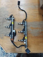Fuel rail assembly for 2016 Kia Sorento 3.3 liter left and right