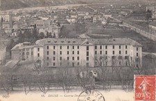 Carte postale ancienne ALPES-DE-HAUTE-PROVENCE DIGNE 18 caserne desmichels timb.