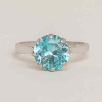 3 CT Round cut cubic zirconia 8 prong setting fashion Engagement solitaire Ring.