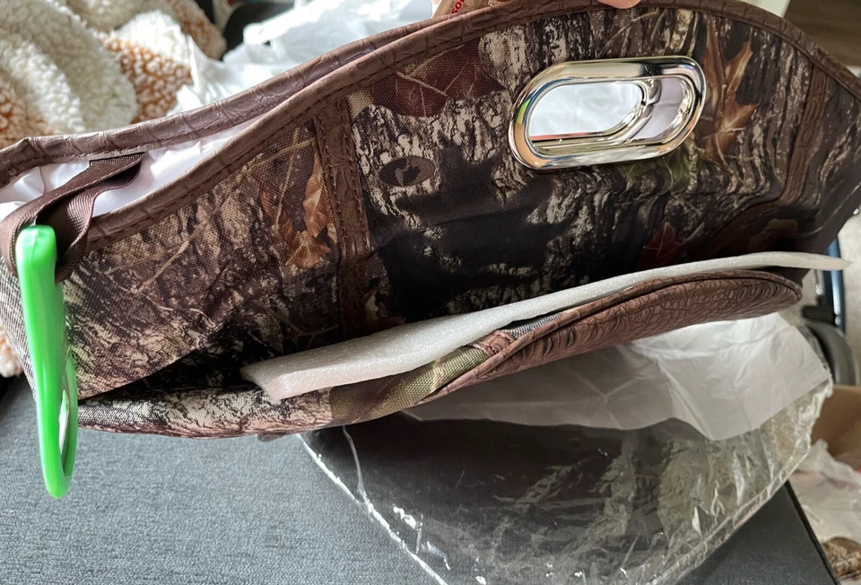 Mossy Oak Camo 冷藏手提包带棕色装饰开瓶器全新带标签 — 第 4/4 张图片