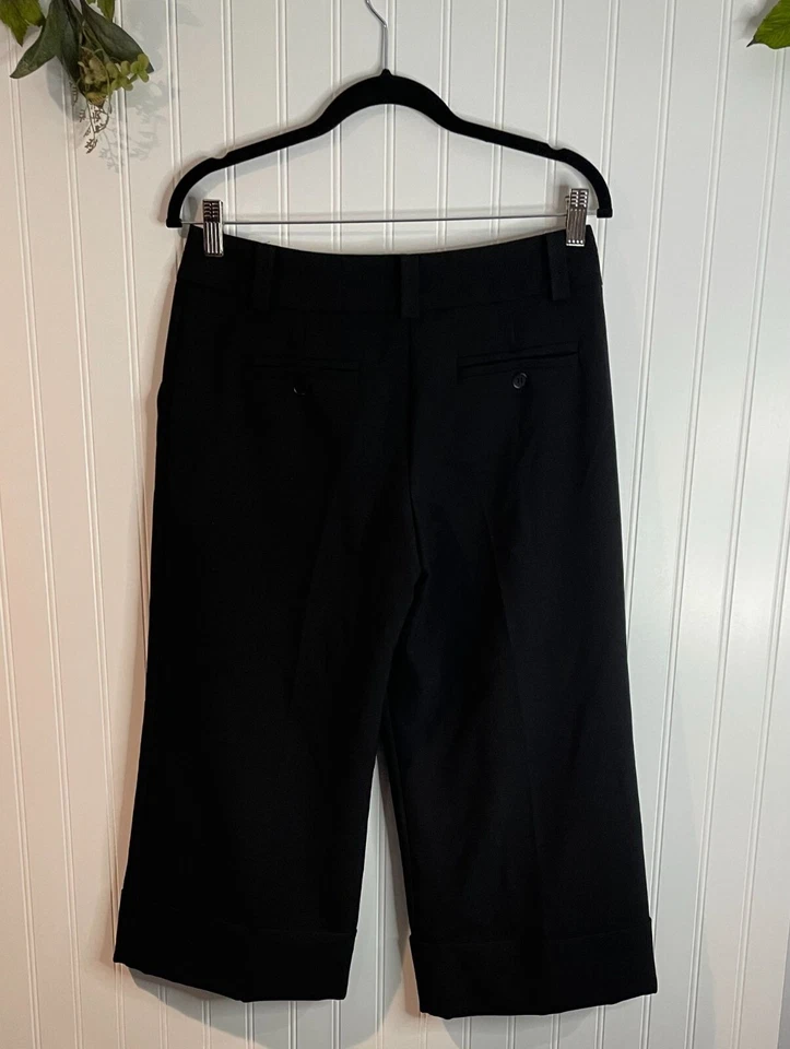 Calça cropped Trina Turk feminina preta perna larga tamanho 4 mistura poliéster-viscose - Imagem 2 de 4