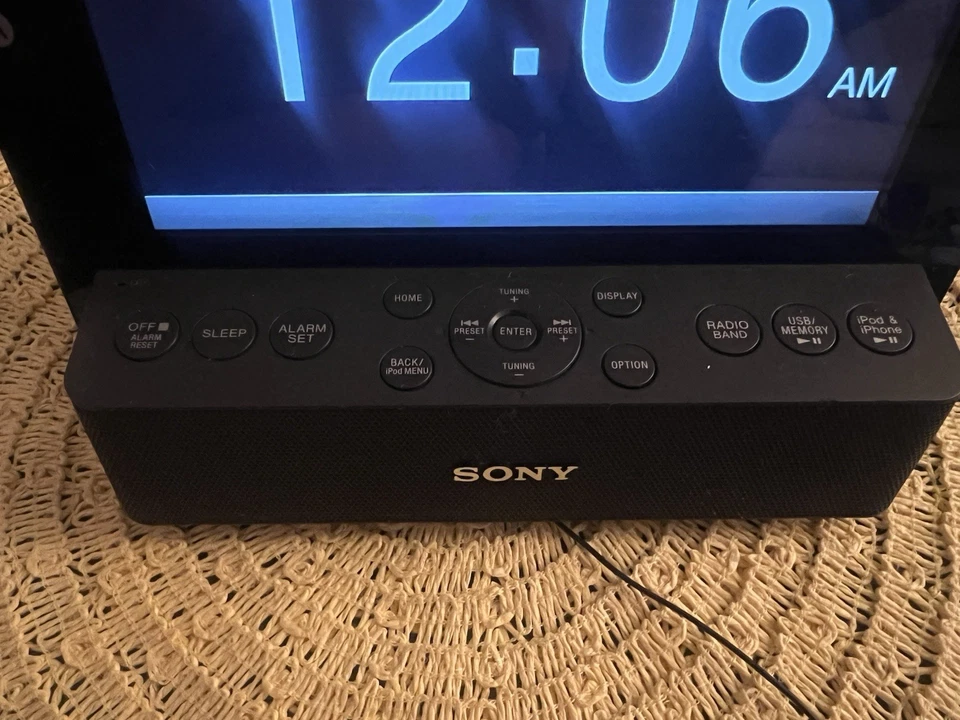 Sony Dream Machine Reloj Radio iPod/iPhone Base USB/Memoria Excelente Estado Foto 3 de 4