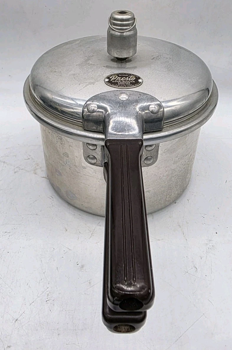 1960s Vintage PRESTO Pressure Cooker COOK-MASTER Model Sixty / 604 4 QT Aluminum
