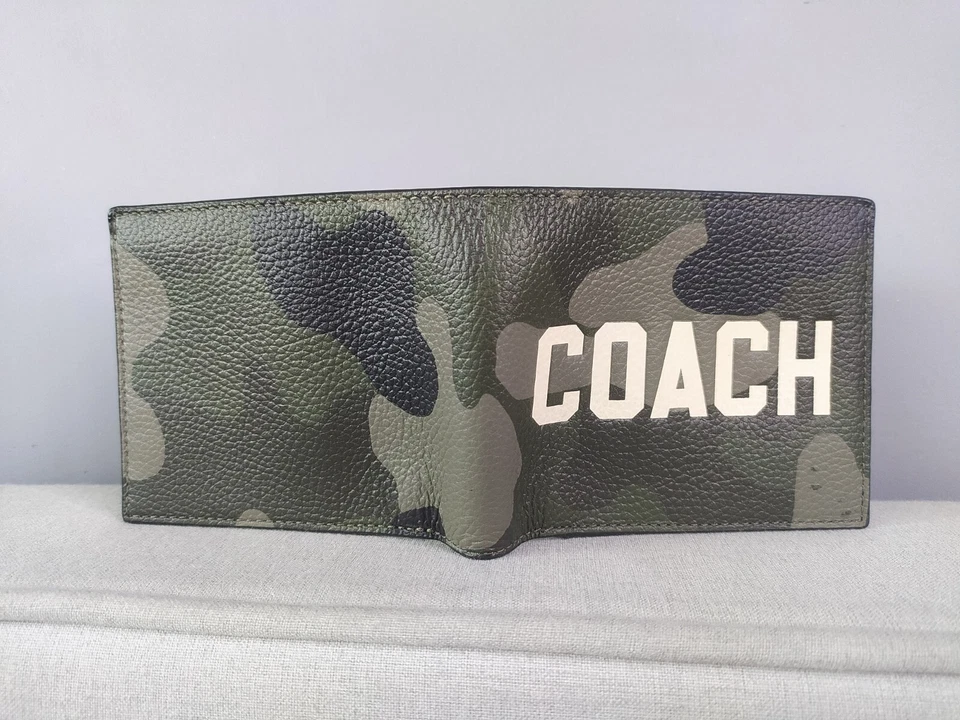 Coach 3 In 1 With Camo Print & Coach Graphic Wallet Worldwide Shipping T - 9019 - Image 4 of 4