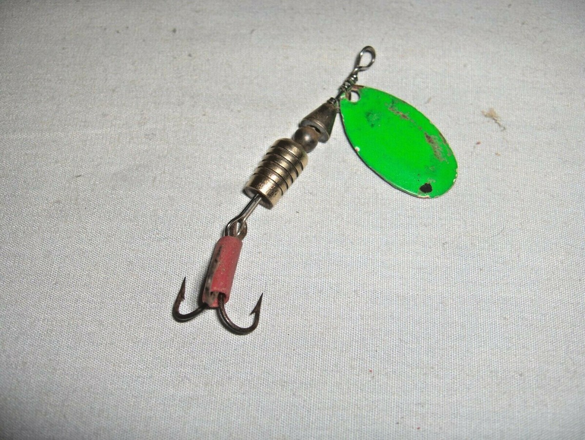 brass lure fishing bodies 1723* - VINTAGE FISHING LURE, BRASS BODY, TREBLE HOOK, SPINNER, BAIT