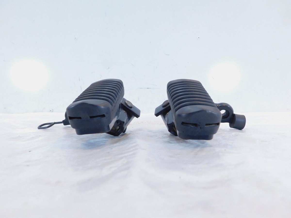 1997-2000 BMW F650 Funduro F650ST Right Front Footrest Foot