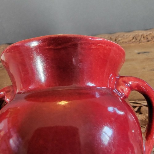 Burgundy 5" 1940's vase Is pottery ceramic curio cabinet grandma red - Picture 11 of 12