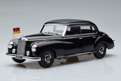 183707 Mercedes 300 W186 Konrad Adenauer Norev 1/18
