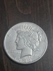 1922 S peace dollar circulate it from San Francisco MINT